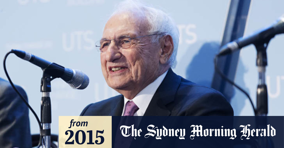 Video Gehry opens UTS 'brown paper bag'